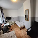 Apartment Studio-apartments & Moeblierte Fuer Monteure Zentral In Muelheim an der Ruhr