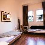 Studio-apartments & Moeblierte Fuer Monteure Zentral In Apartment