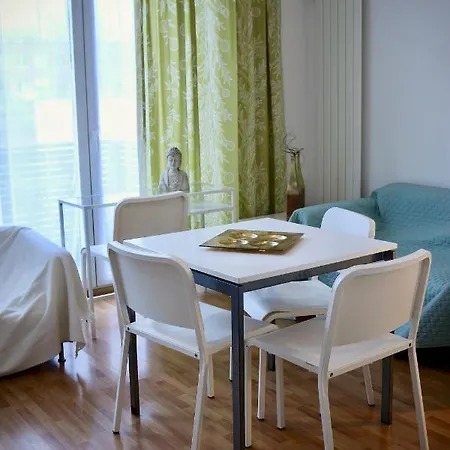 Studio-apartments & Moeblierte Fuer Monteure Zentral In Apartmán