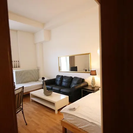 Studio-apartments & Moeblierte Fuer Monteure Zentral In *